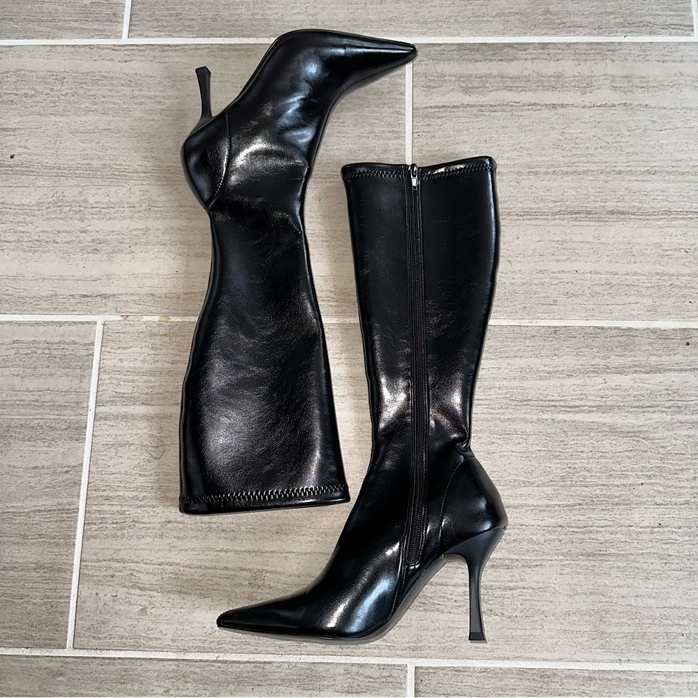 Steve Madden Drea Black Pointed Toe Knee High boots 6.5